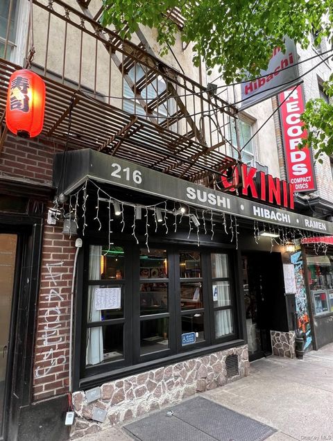 216 Thompson Street New York (Manhattan) NY 10012