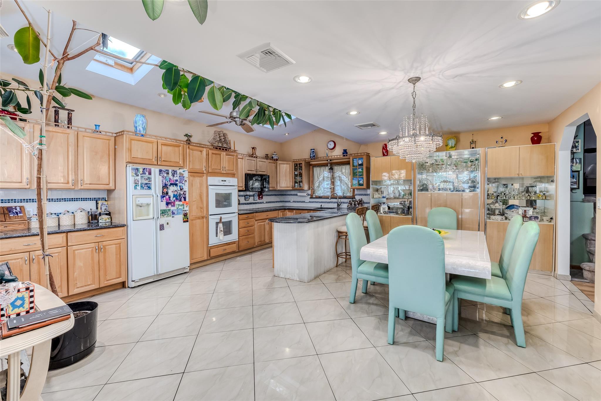 3496 Bay Front Drive, Baldwin, New York image 3