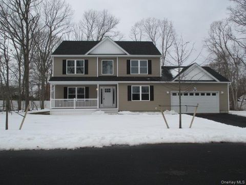 Homes For Sale - 214 Donegan Avenue<br/> East Patchogue, NY 11772