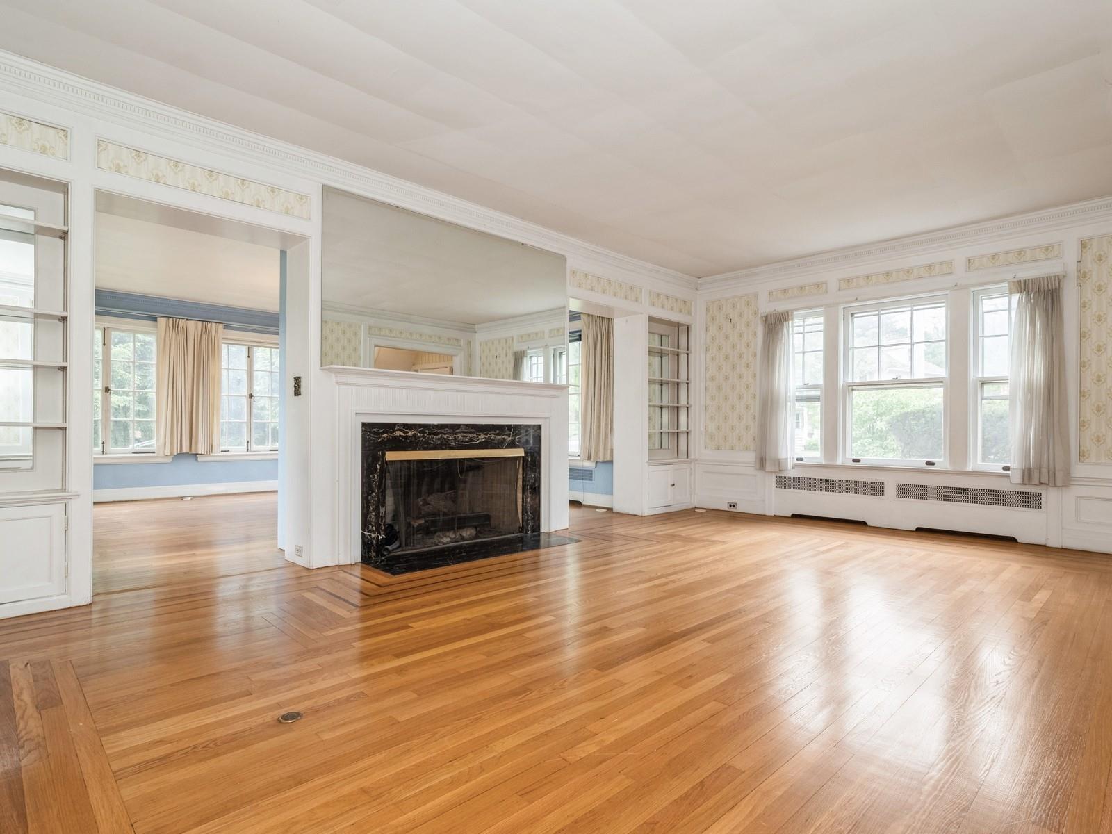 160 N Manor Avenue, Kingston, New York image 8
