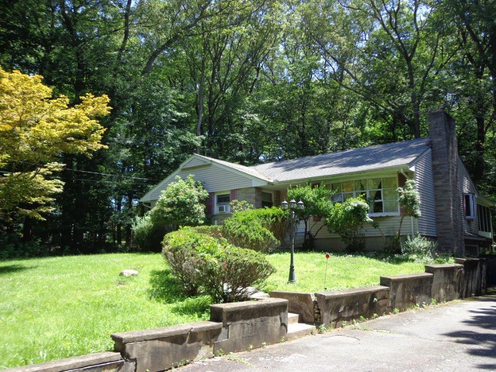286 Spook Rock Road