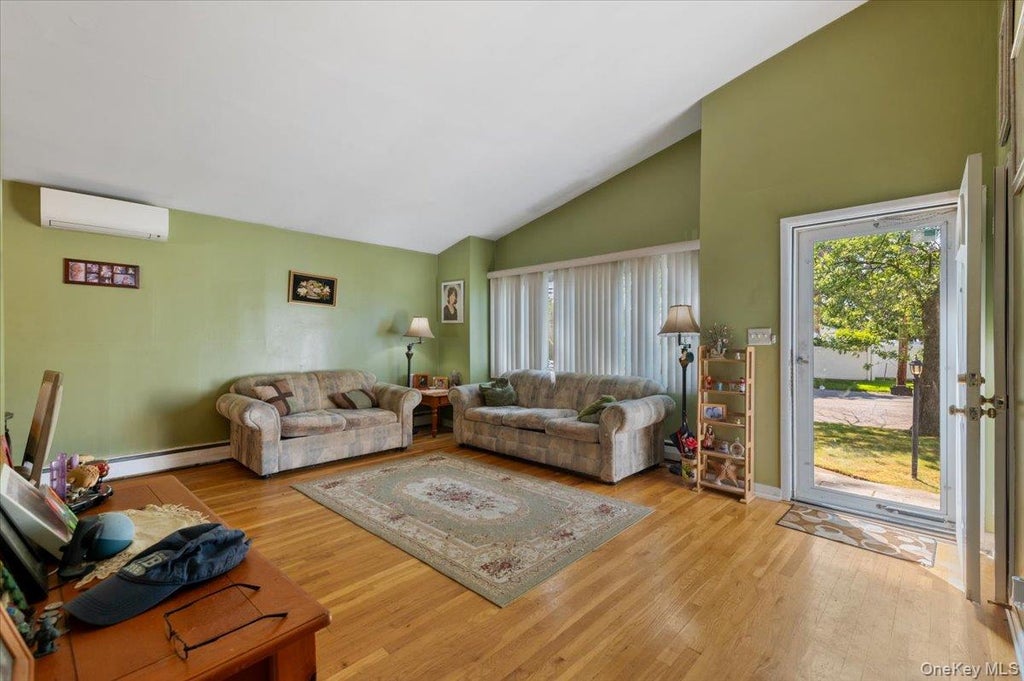Photo of 369 Central Avenue, Deer Park, NY 11729 (MLS # 1036653)