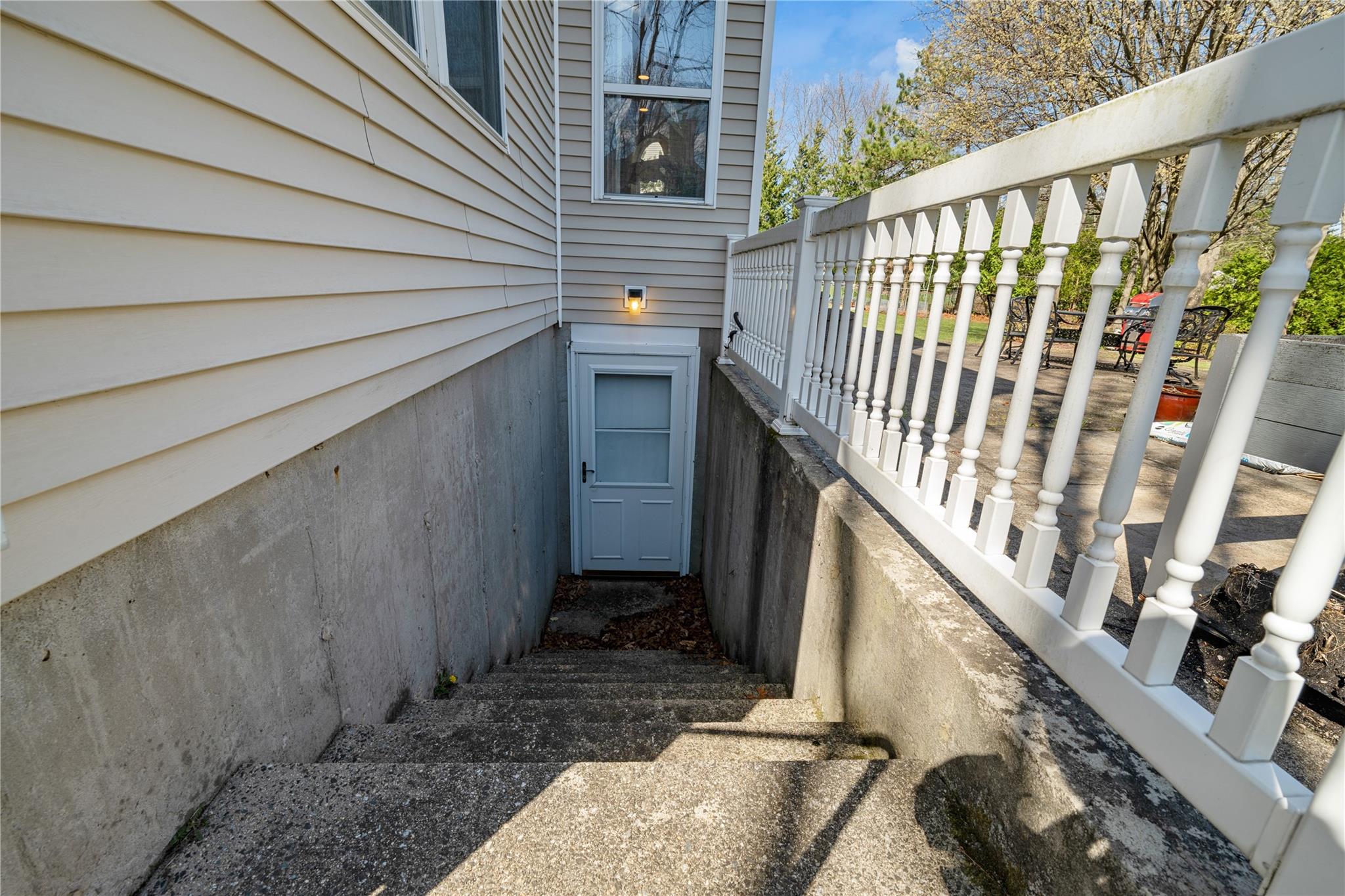 23 Varsity Boulevard, East Setauket, New York image 34
