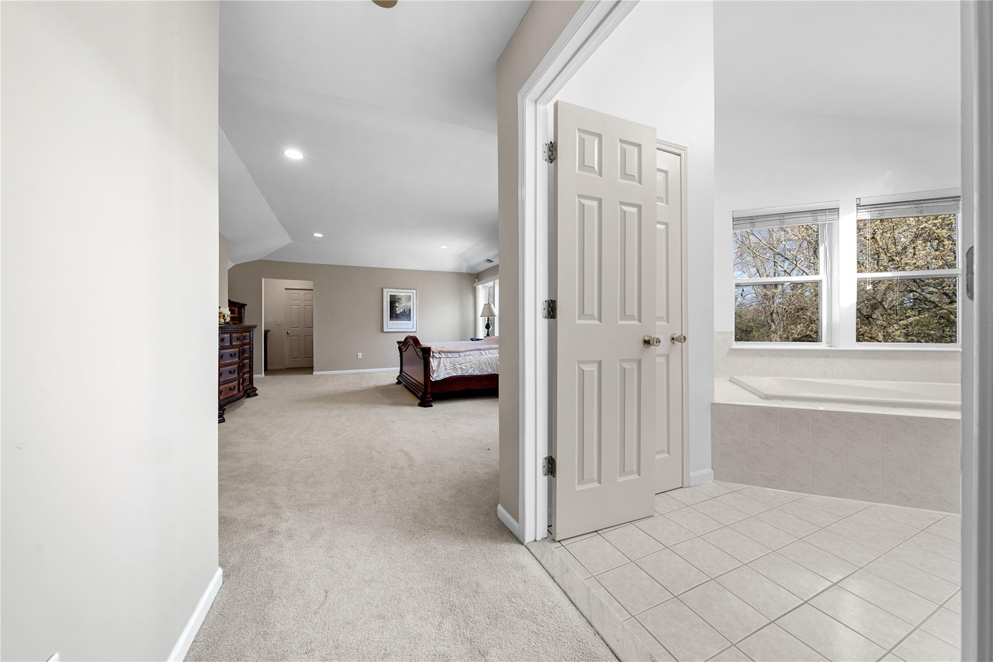 23 Varsity Boulevard, East Setauket, New York image 18