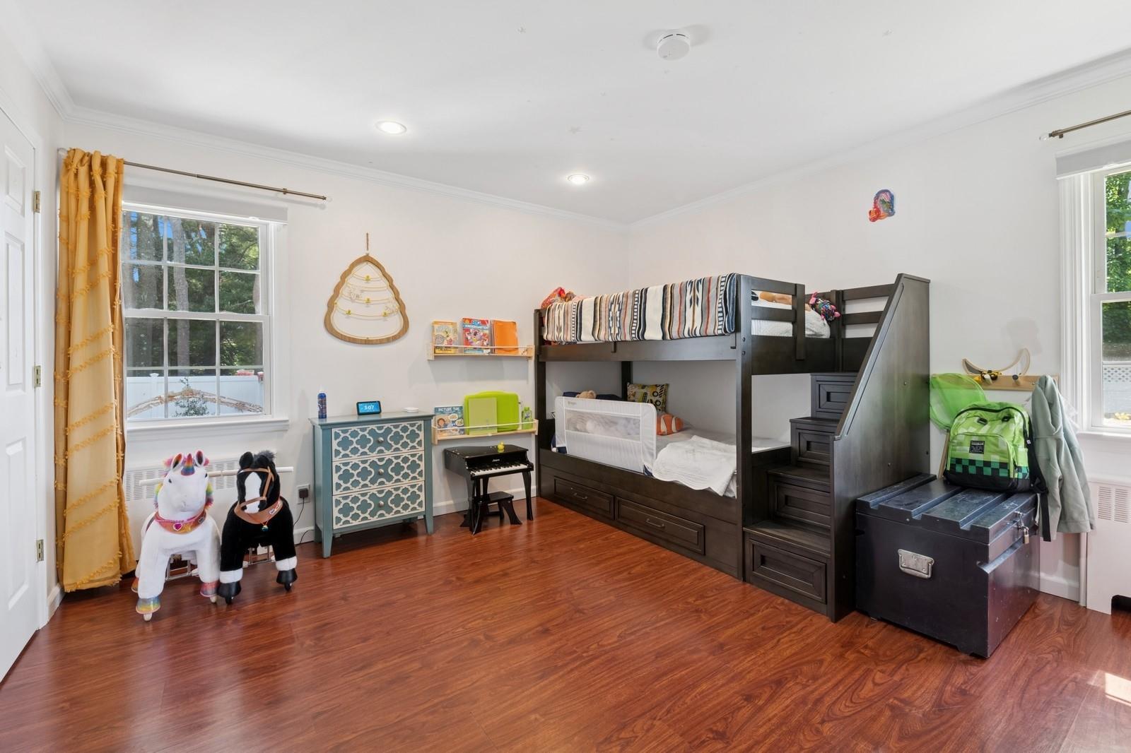 40 Grafton Street, Greenlawn, New York image 8