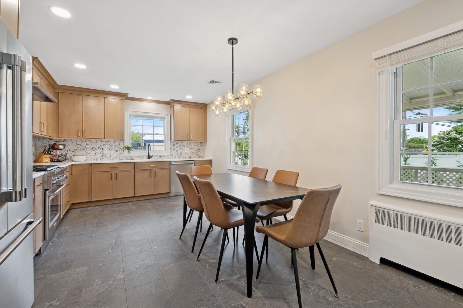 40 Grafton Street, Greenlawn, New York image 5
