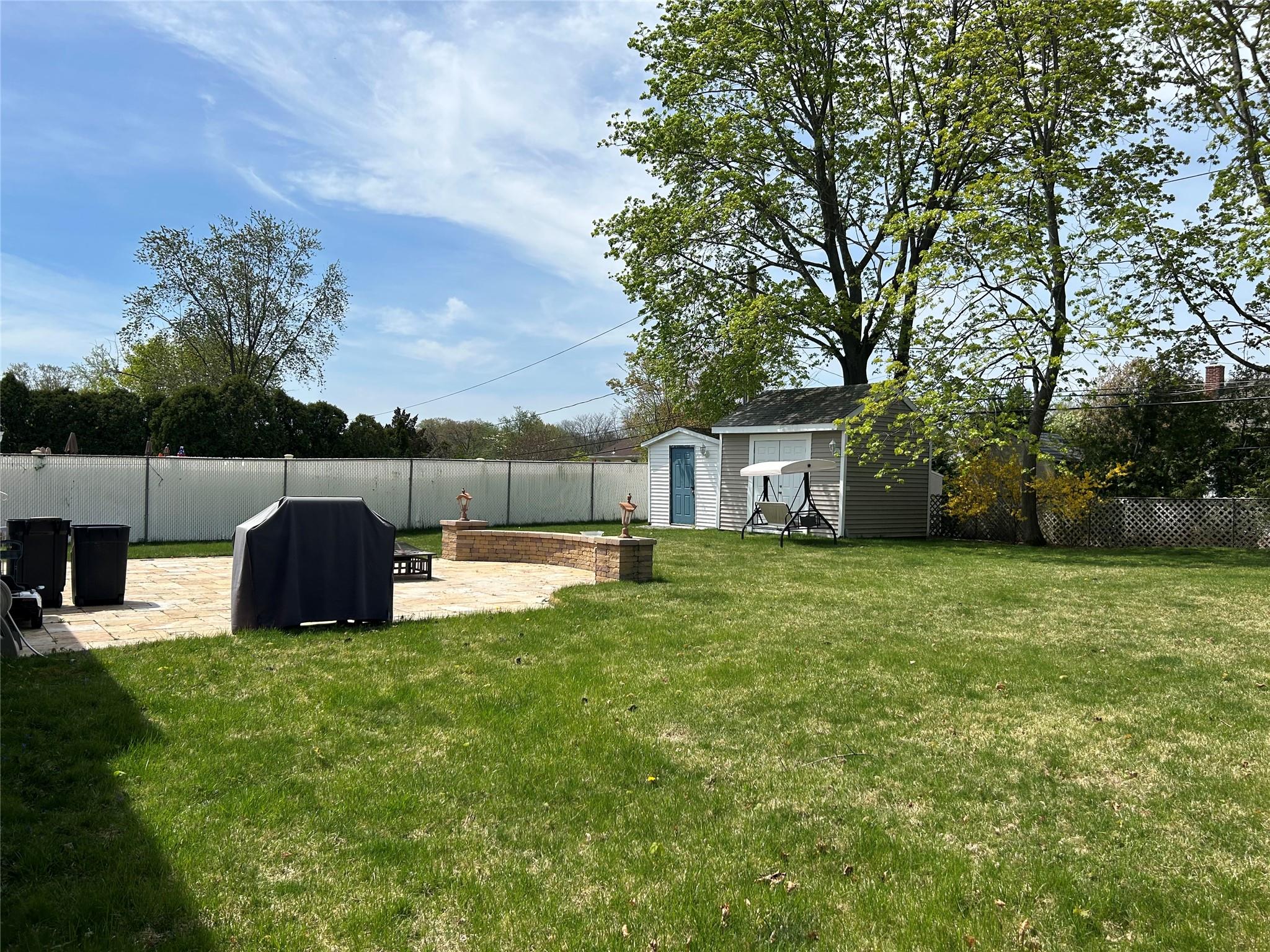 24 Gaymor Lane, Commack, New York image 29