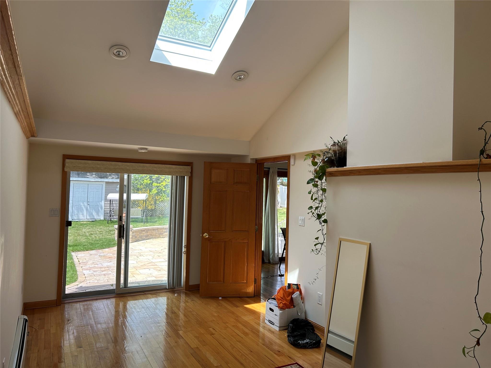 24 Gaymor Lane, Commack, New York image 5
