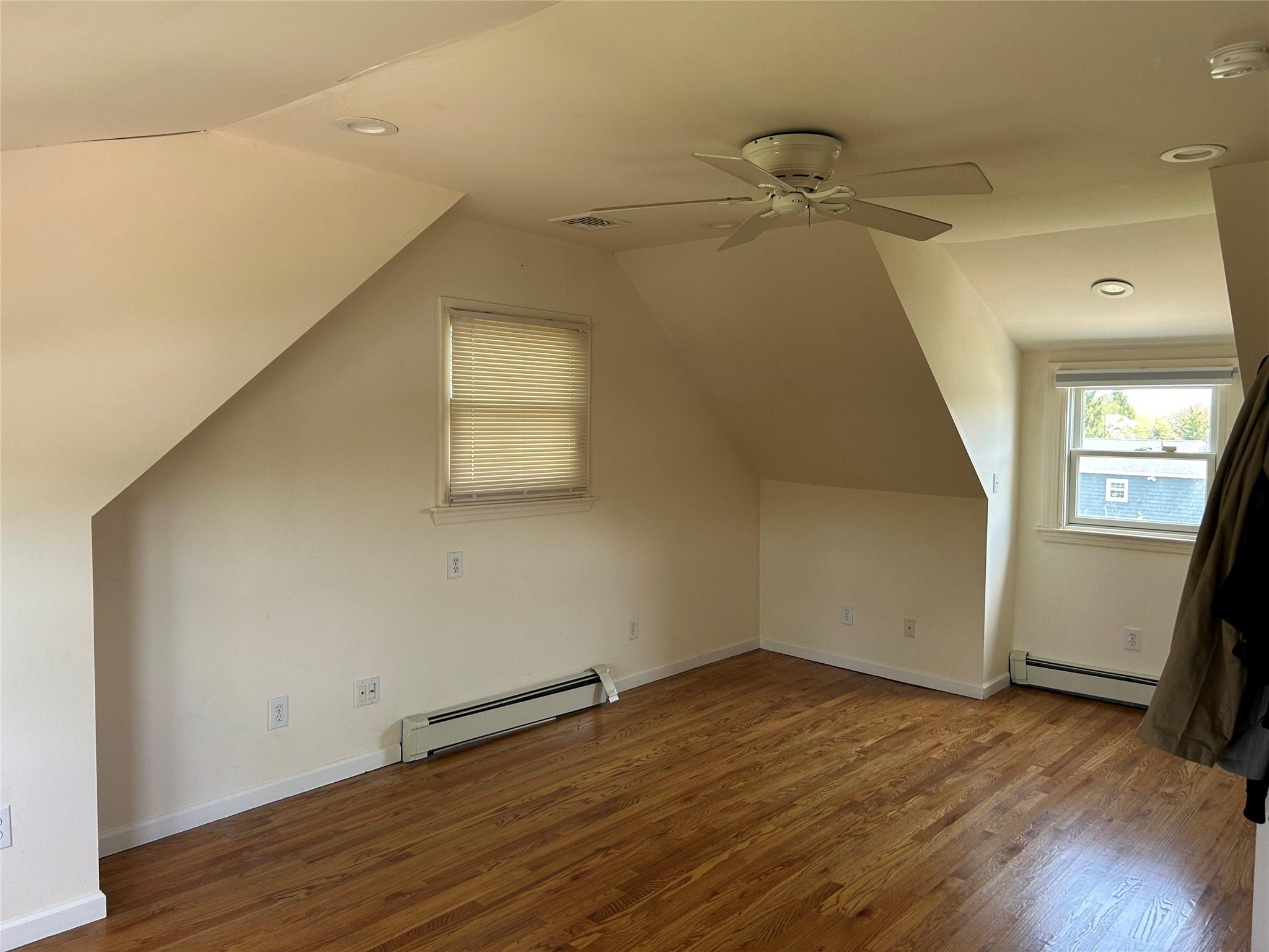 24 Gaymor Lane, Commack, New York image 15