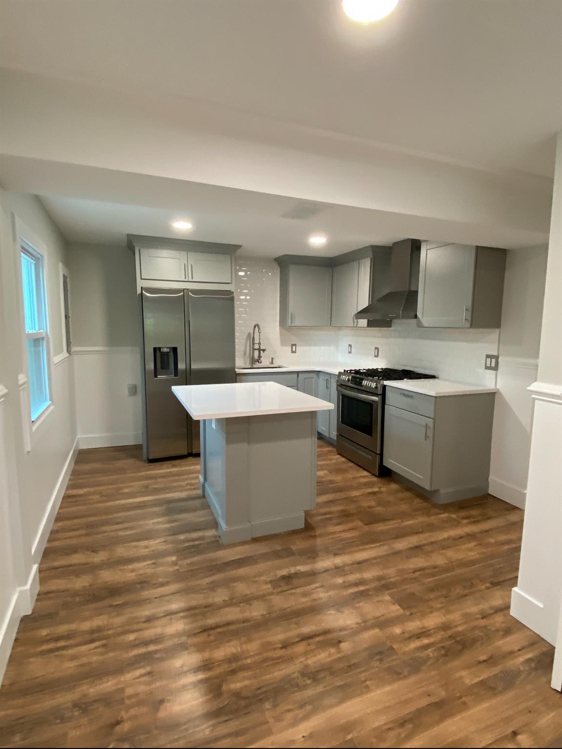 12 Fountain Avenue, Selden, New York image 33