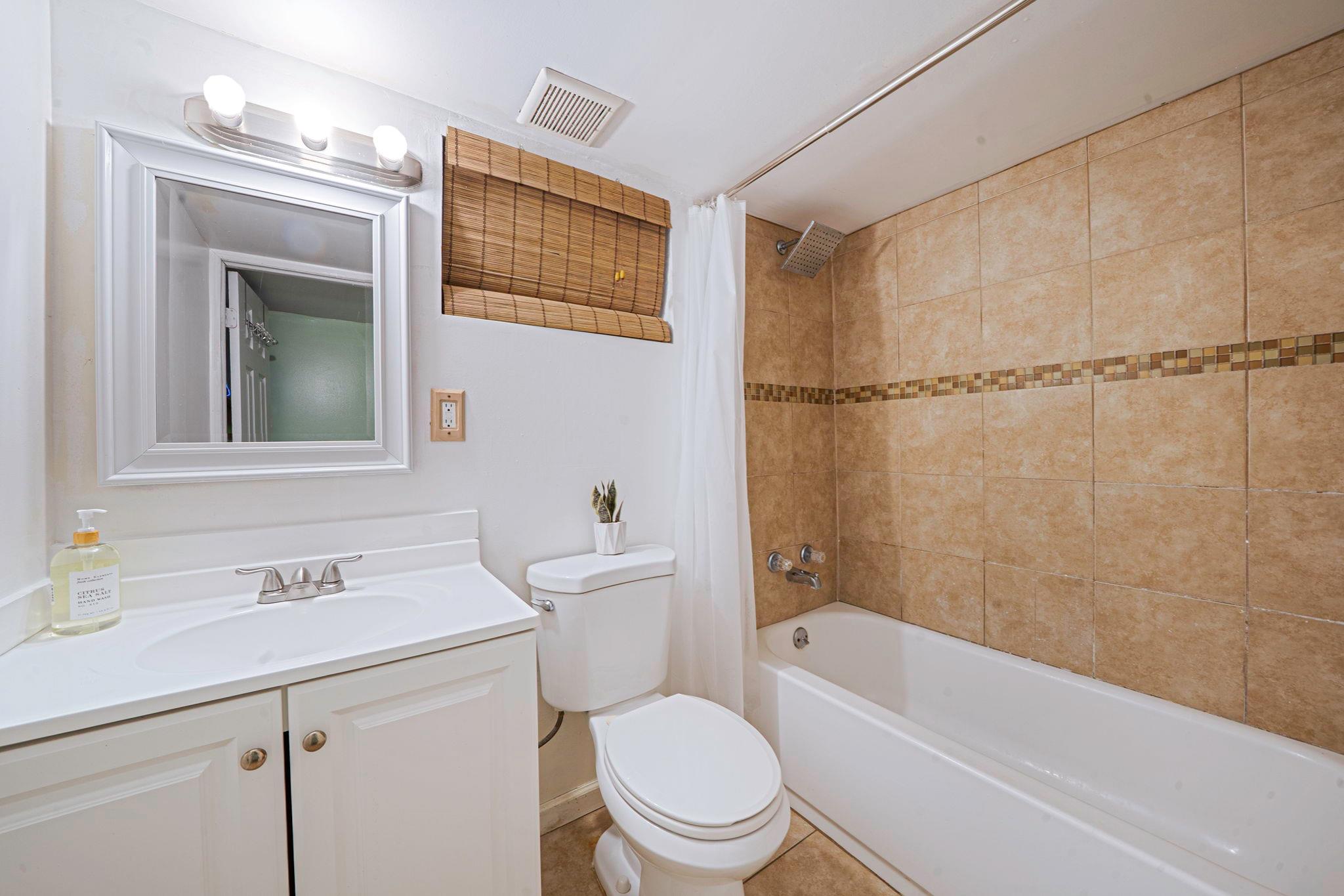 1668 Atherton Avenue, Elmont, New York image 17