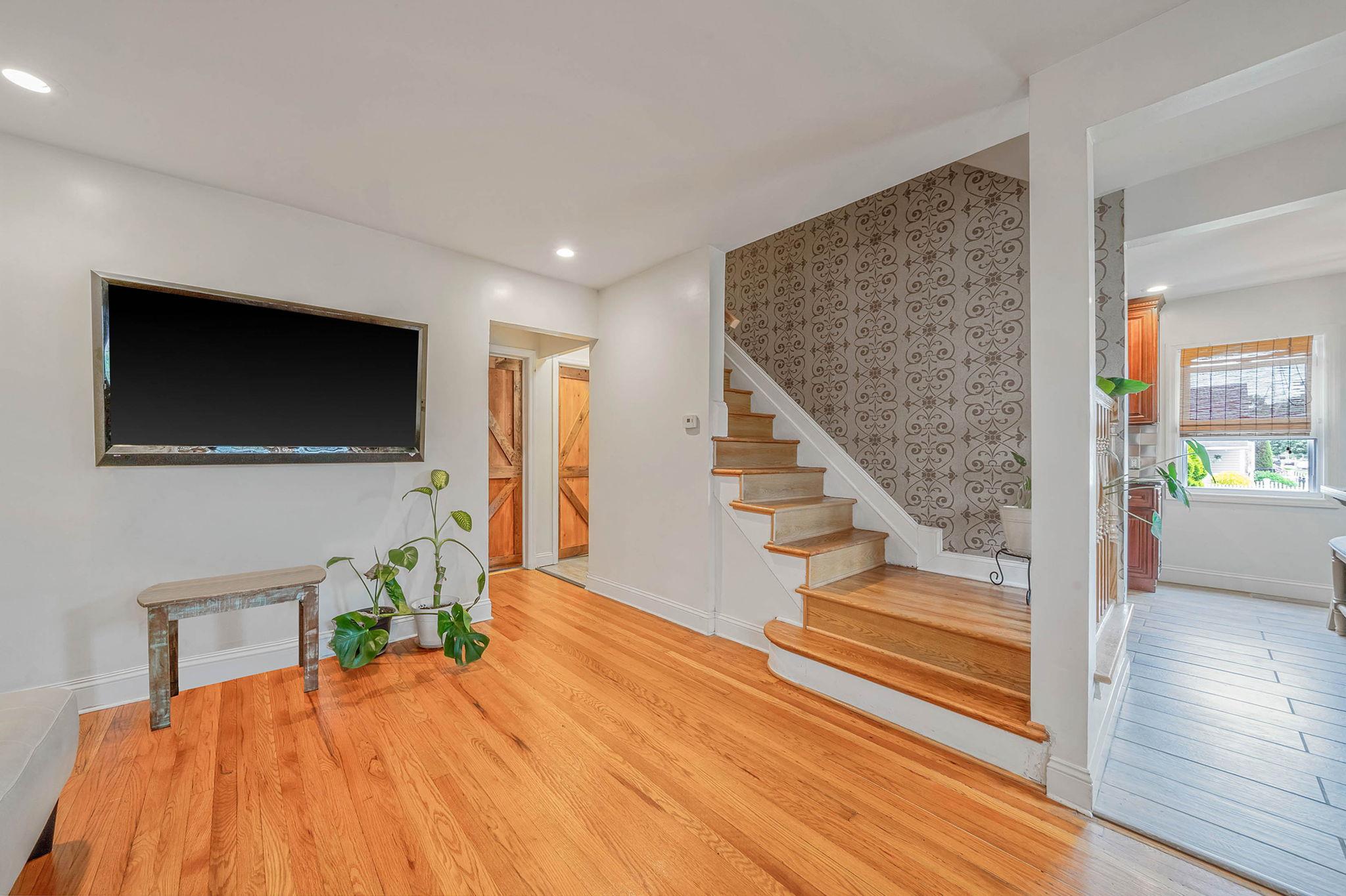 1668 Atherton Avenue, Elmont, New York image 10