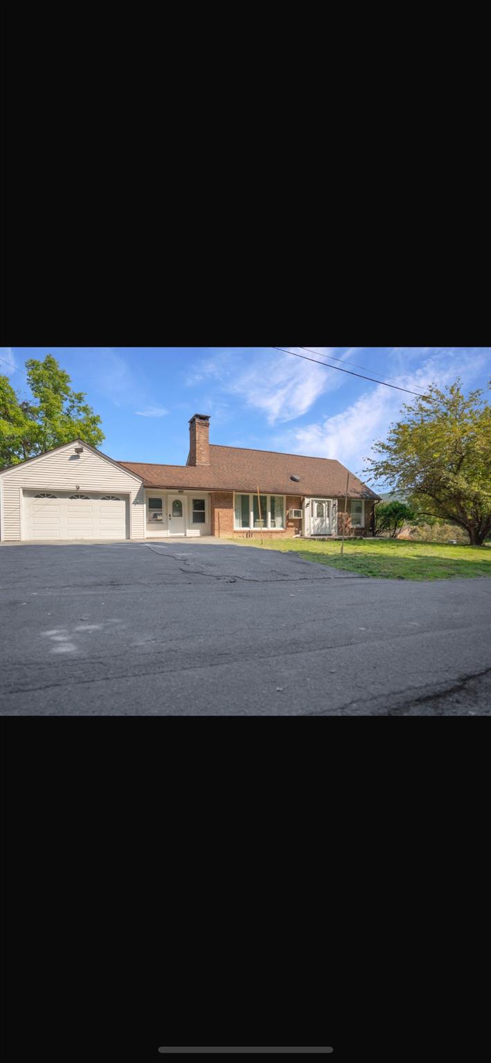 2 Beechmont Avenue, Ellenville, New York image 1