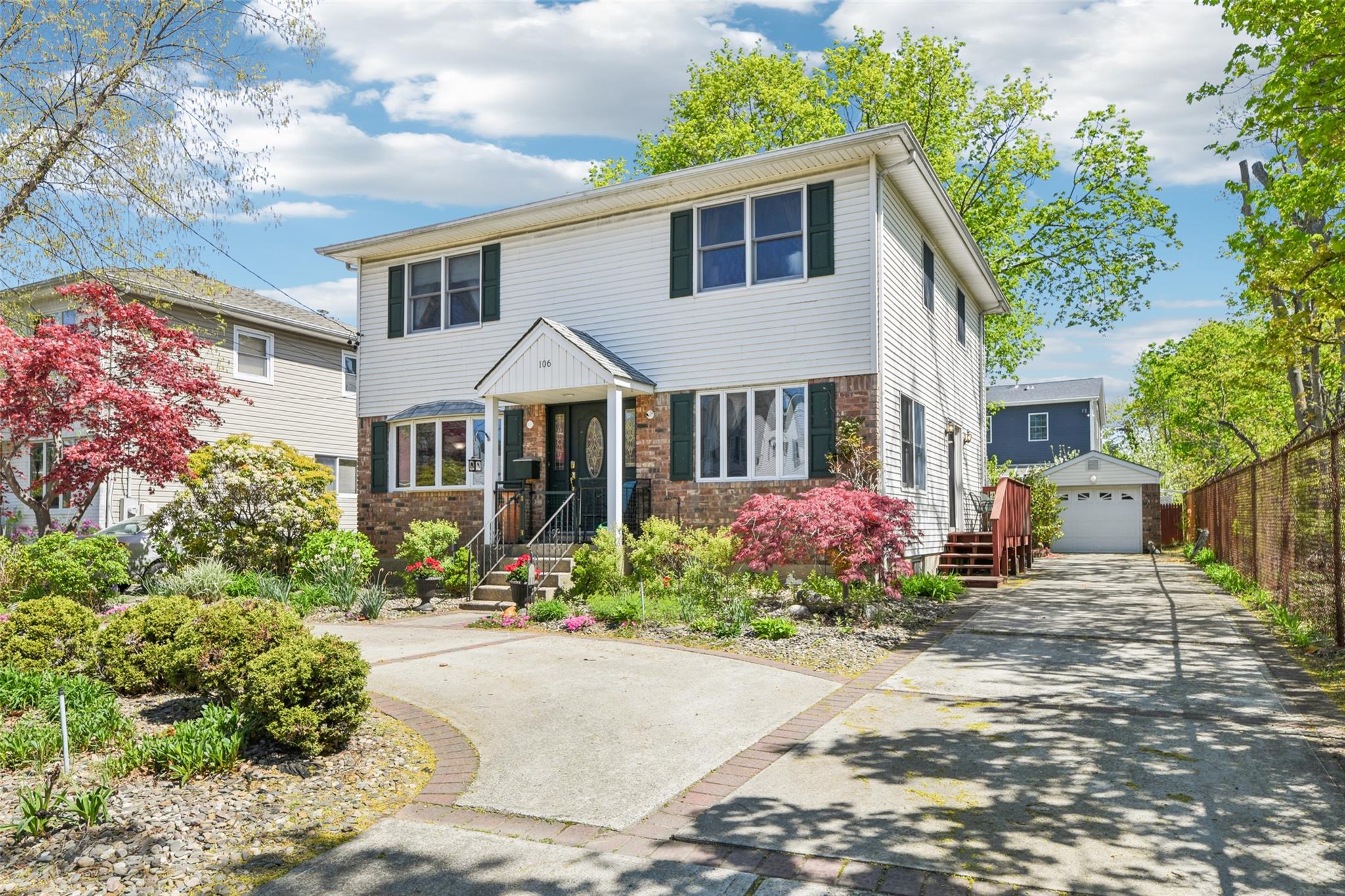 106 Catlin Place, Hewlett, New York image 3