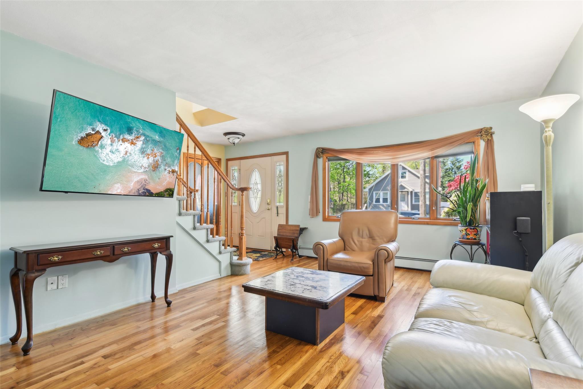 106 Catlin Place, Hewlett, New York image 5