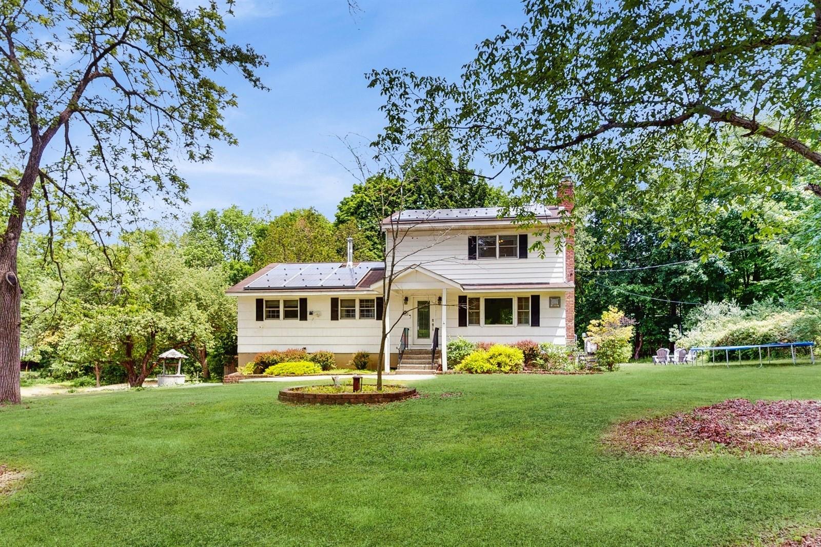 1 Billy Avenue