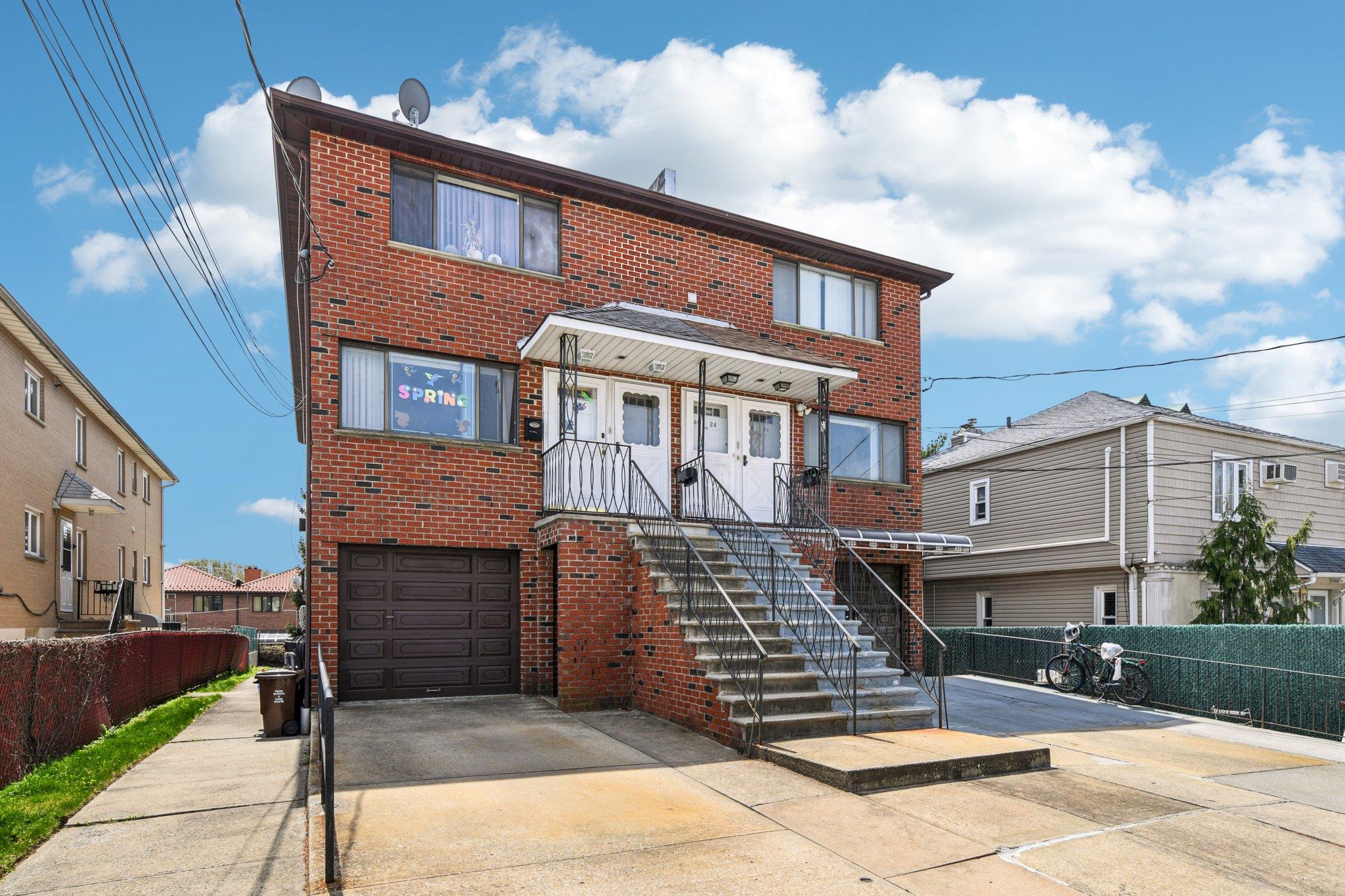 Property for Sale at 22nd Avenue, Whitestone, Queens, NY - Bedrooms: 6 
Bathrooms: 4  - $1,699,000