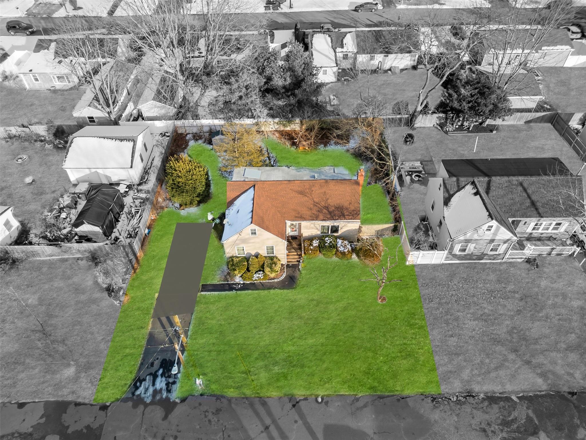 25 Minerva Lane Ln, Centereach, New York image 1