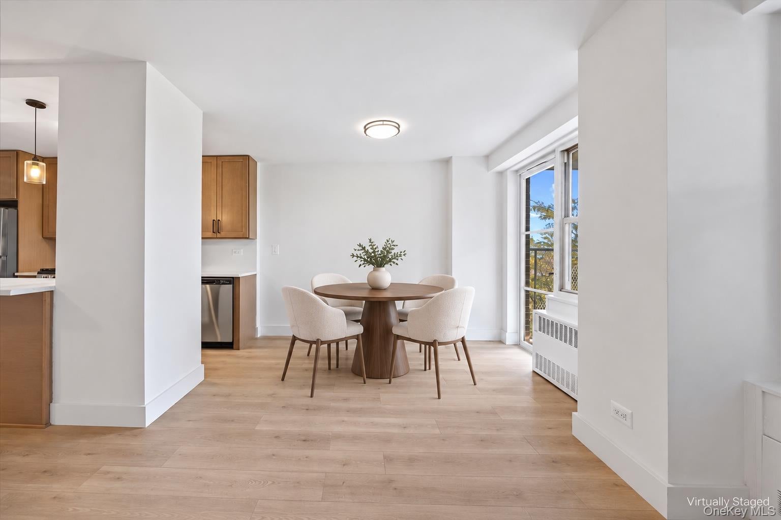 2550 Olinville Avenue 8M