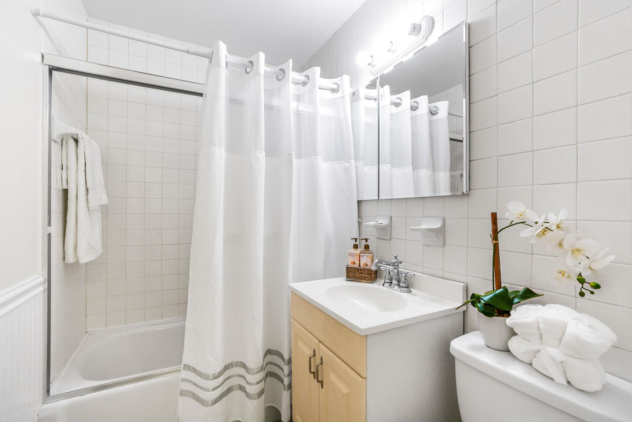 332 Terry Boulevard, Holbrook, New York image 11