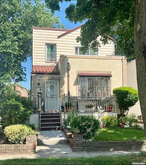 Homes For Sale - 139-55 230th Place Pl #55<br/> Springfield Gardens, NY 11413