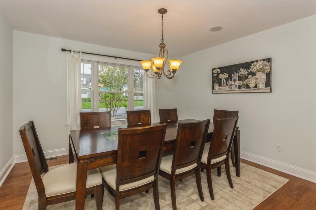 8 Powers Drive, Southampton, New York image 9