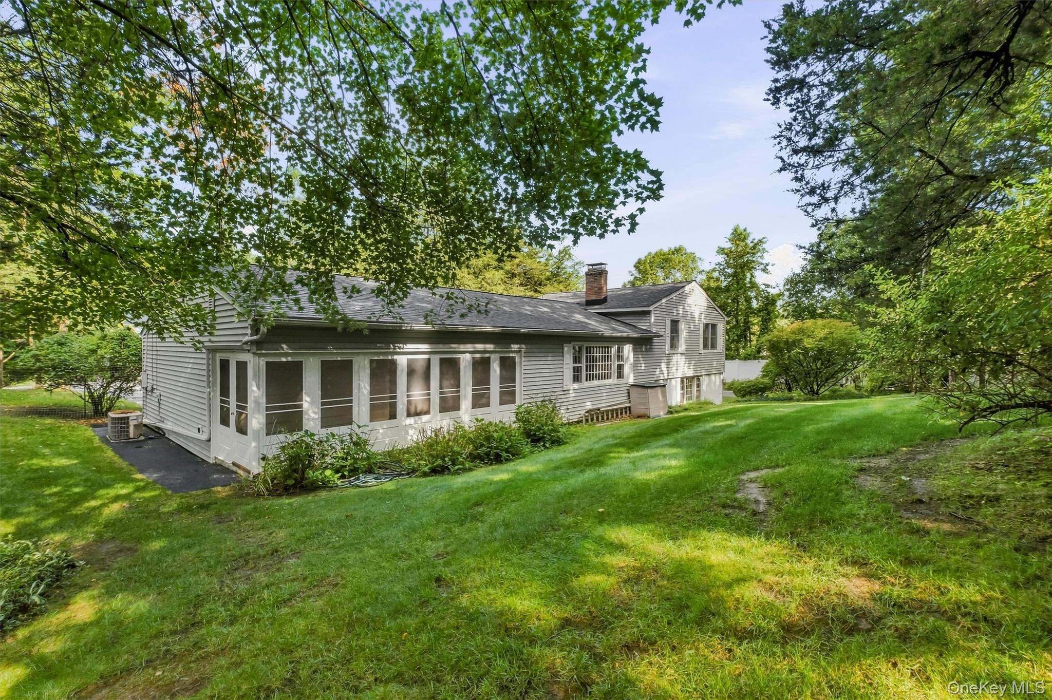 10 Oak Bend Road