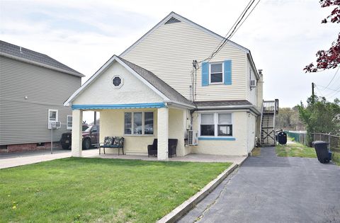 32 Shore Drive Mastic Beach NY 11951