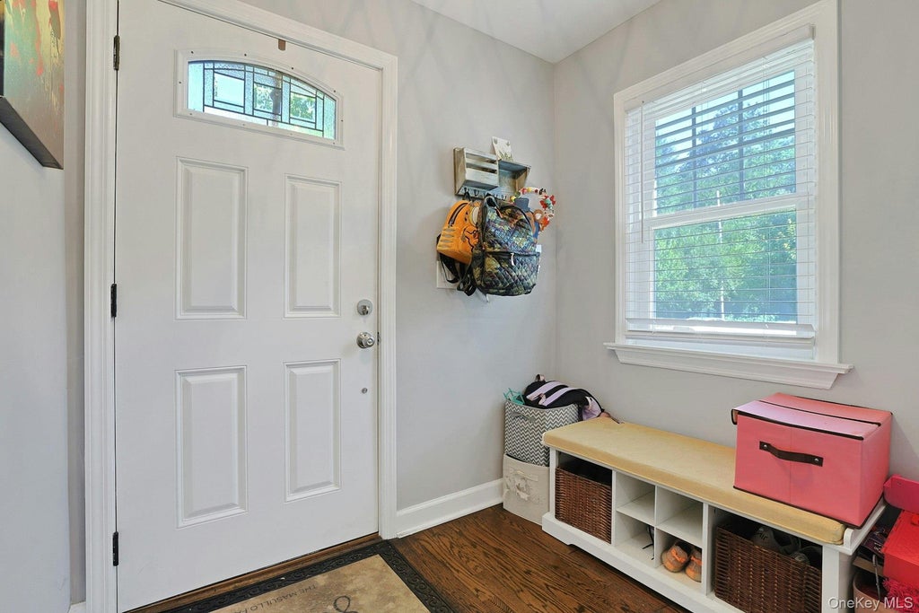 Photo of 54 Burnside Avenue, Congers, NY 10920 (MLS # 1025873)