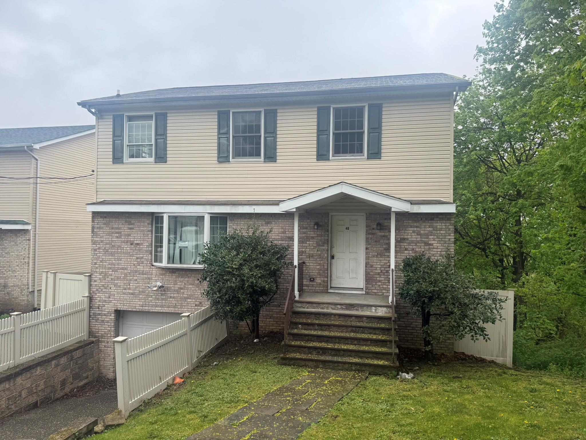 Property for Sale at Patmore Avenue, Yonkers, New York - Bedrooms: 4 
Bathrooms: 3 
Rooms: 7  - $546,000