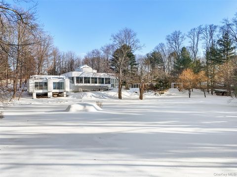 Tiny photo for 178 Hickory Kingdom Road, Bedford, NY 10506 (MLS # 956811)