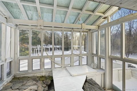 Tiny photo for 178 Hickory Kingdom Road, Bedford, NY 10506 (MLS # 956811)