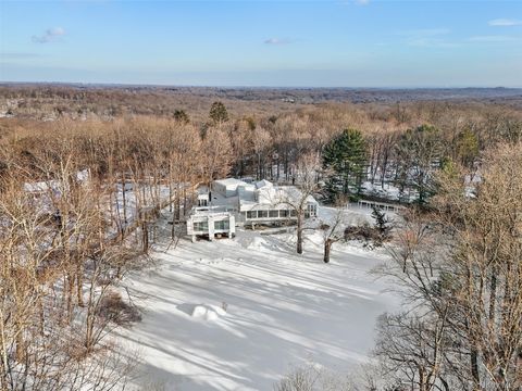 Photo for 178 Hickory Kingdom Road, Bedford, NY 10506 (MLS # 956811)