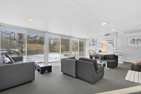 Tiny photo for 178 Hickory Kingdom Road, Bedford, NY 10506 (MLS # 956811)