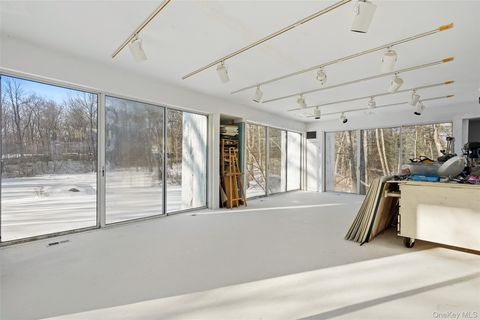 Tiny photo for 178 Hickory Kingdom Road, Bedford, NY 10506 (MLS # 956811)