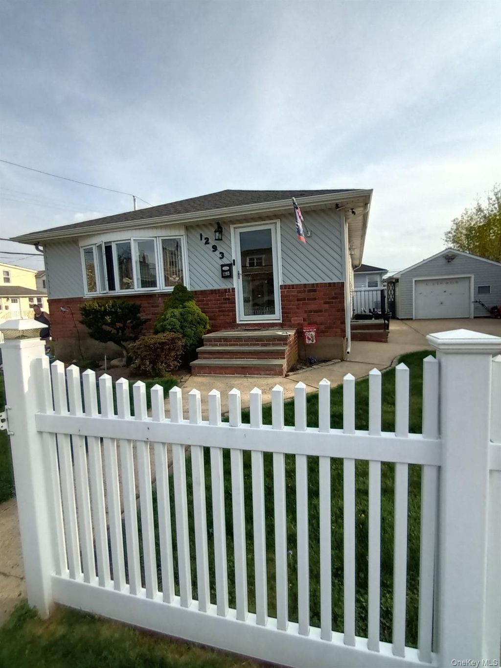 Photo of 1293 Tribune Avenue Ave, Elmont, NY 11003 (MLS # 987063)