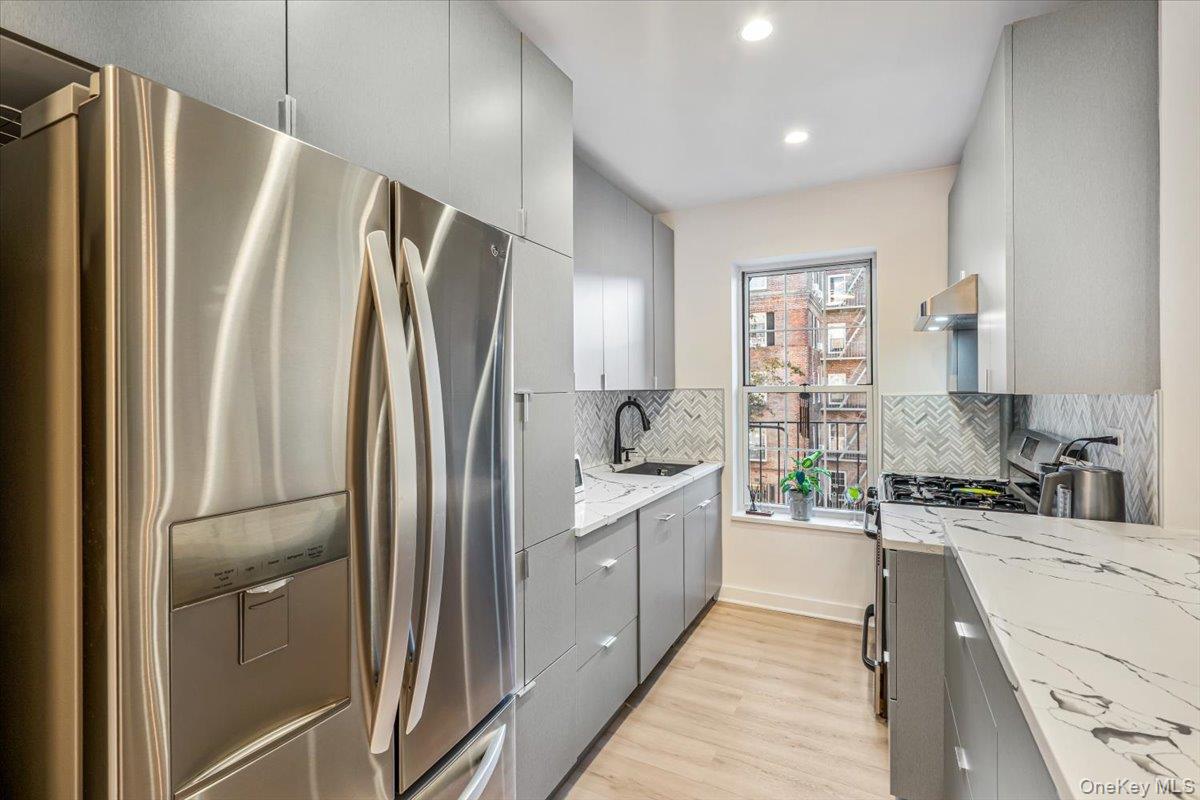 56-07 31st Avenue 4D