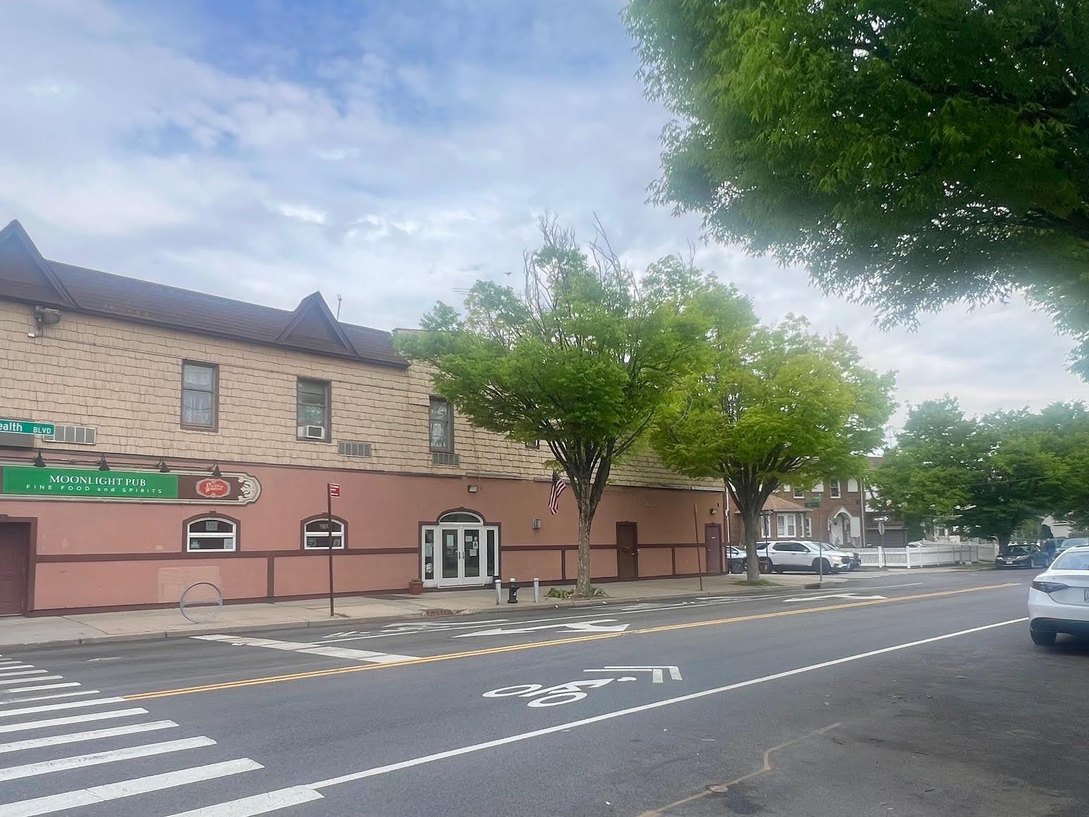 247-61 90th Avenue, Bellerose, New York image 46