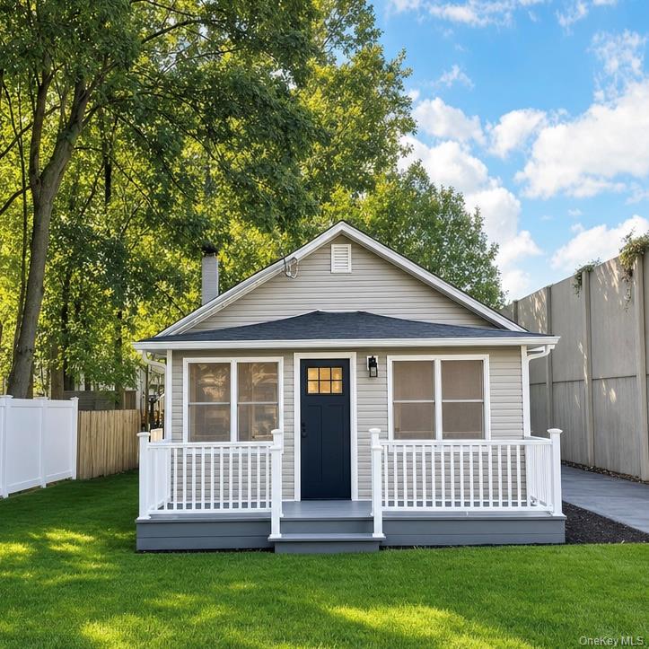 Photo of 4 Garfield Court, Nesconset, NY 11767 (MLS # 1063663)