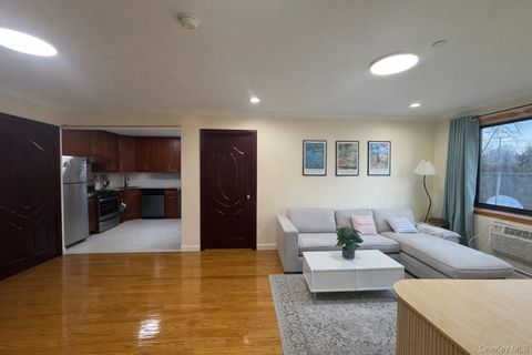 7548 Parsons Boulevard Unit 2A, Fresh Meadows, NY 11366 - MLS#: 952356