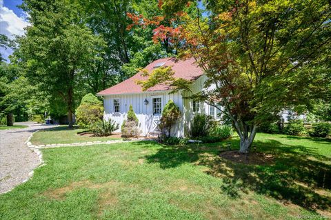 Homes For Rent - 459 Old Post Road<br/> Bedford, NY 10506