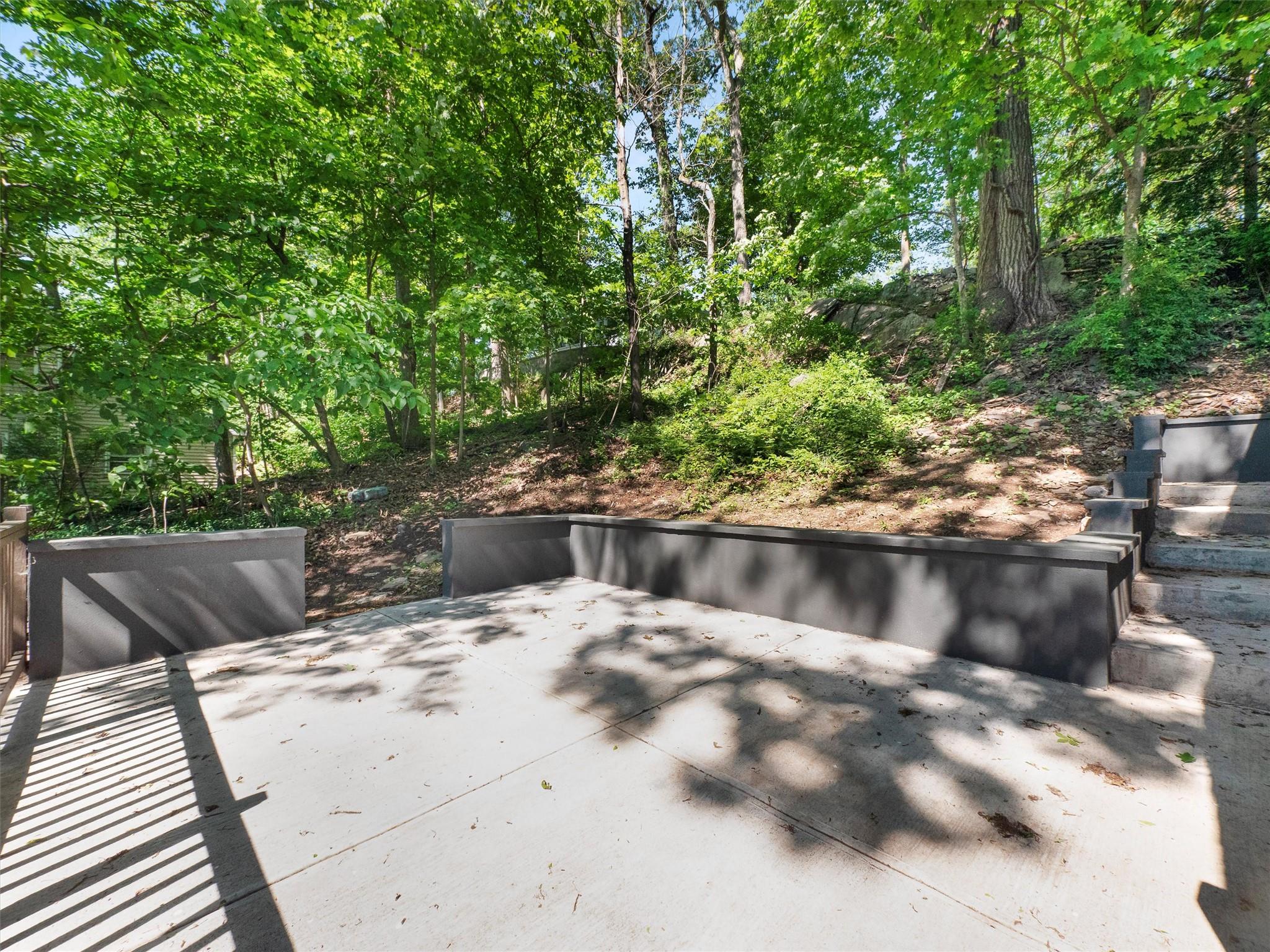 17 Woodlands Terrace, Greenwood Lake, New York image 6