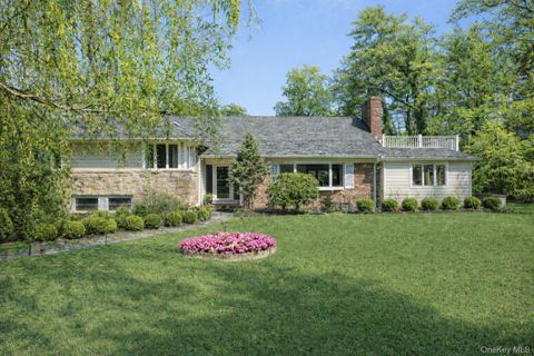 6 Luquer Road Manhasset NY 11030