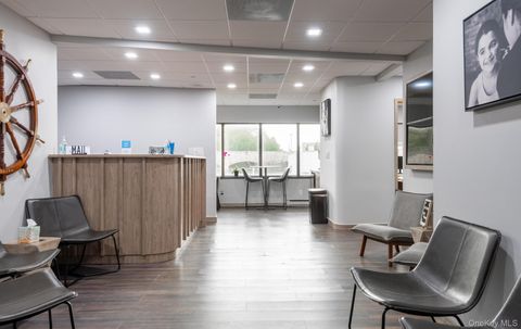 3 School Street 202 Glen Cove NY 11542