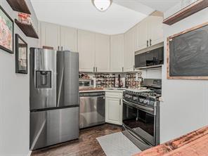 12 Woodbine Drive, Hicksville, New York image 9