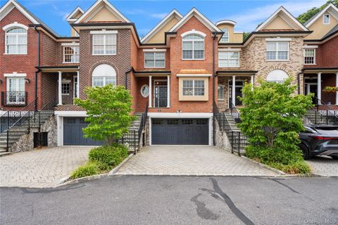 23 The Preserve Woodbury NY 11797
