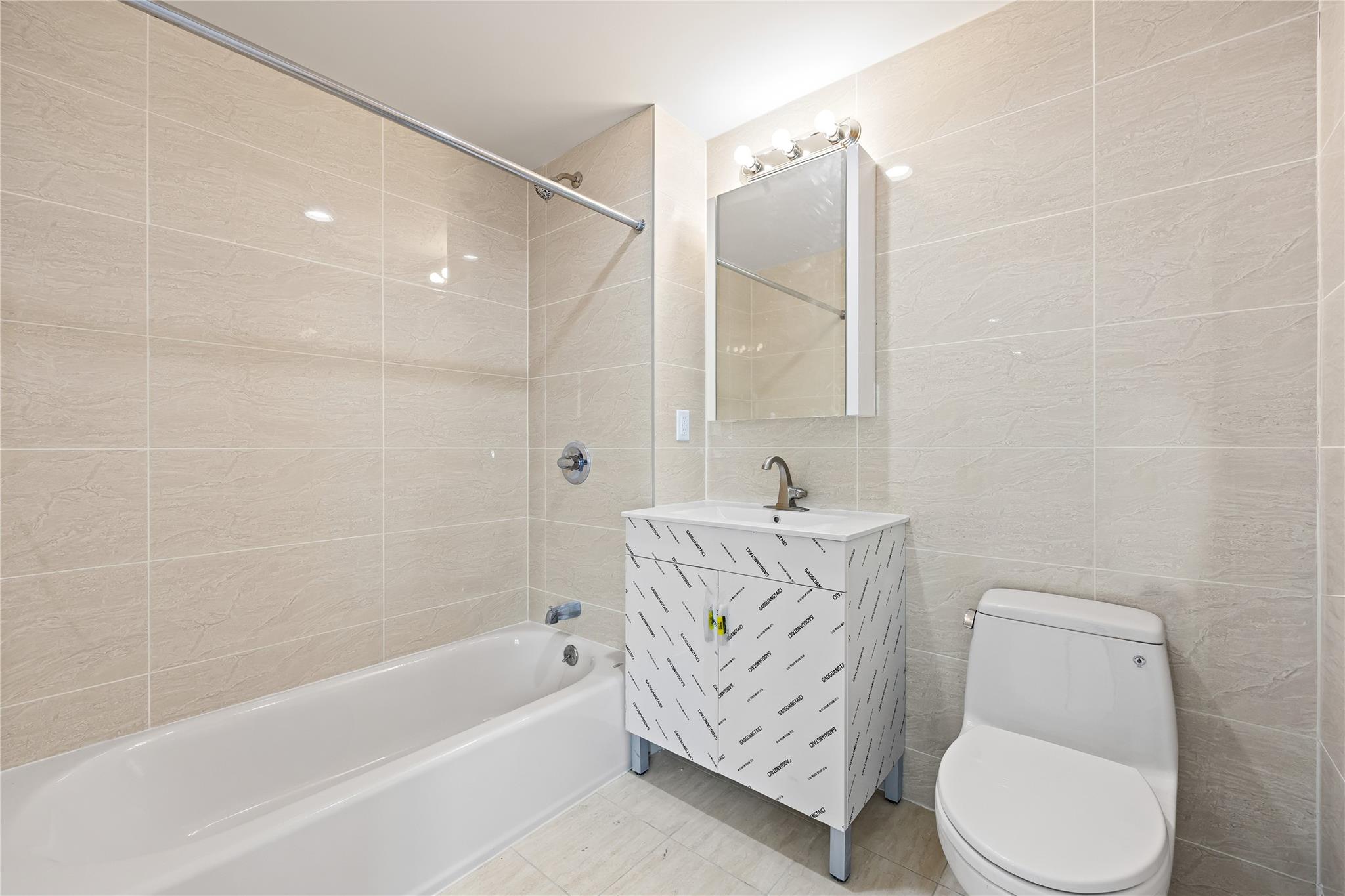 91-23 Corona Avenue 5E