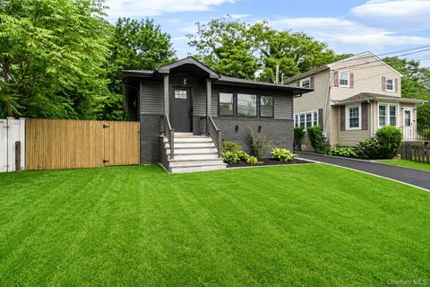 Apartment For Rent - 2386 New York Avenue #1<br/> Huntington, NY 11746