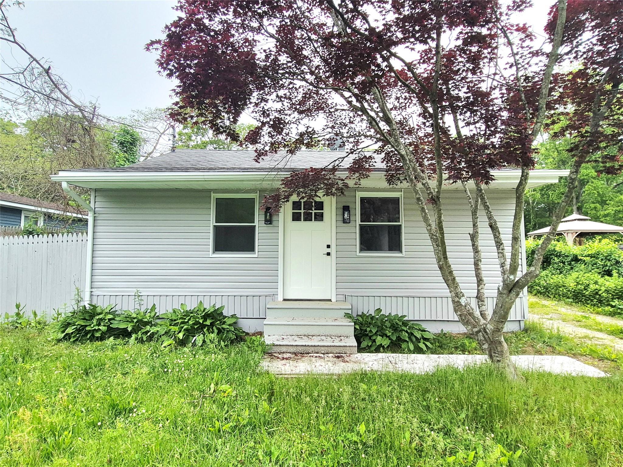 28 Mill Drive, Mastic Beach, New York image 1