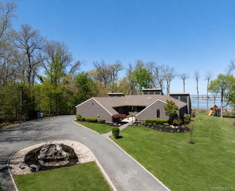 Homes For Sale - 12 Flax Pond Woods Road<br/> East Setauket, NY 11733